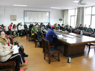 体育学院邀请河南大学杨军教授来开云作学术讲座