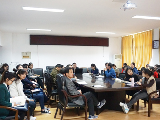 华中师范大学谢晓明教授应邀到开云讲学