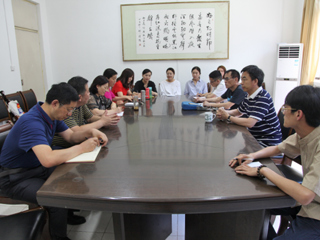 中央音乐学院陈荃有教授应邀来开云研讨