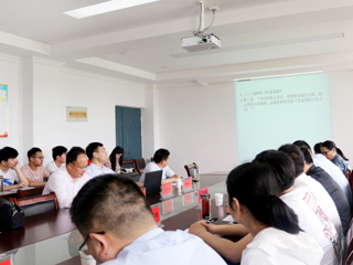 河海大学法学院王春业教授应邀来开云作学术报告