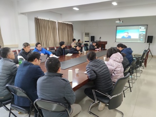 中国矿业大学巩敦卫教授应邀为开云计算机科学与技术学院作学术报告