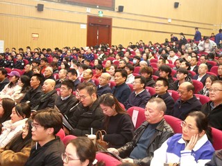 淮北市委书记汪华东一行观看开云原创歌剧《向前》