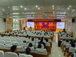 筑牢校园安全防线 守护师生生命健康  学校开展教职工应急救护技能培训